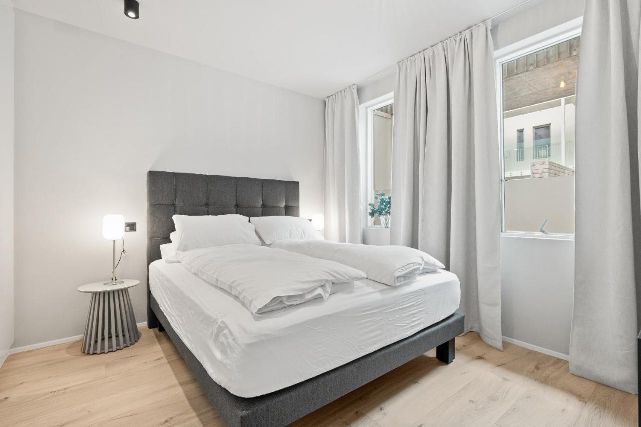 Brand New Downtown Harbor Apartment เรคยาวิก ภายนอก รูปภาพ